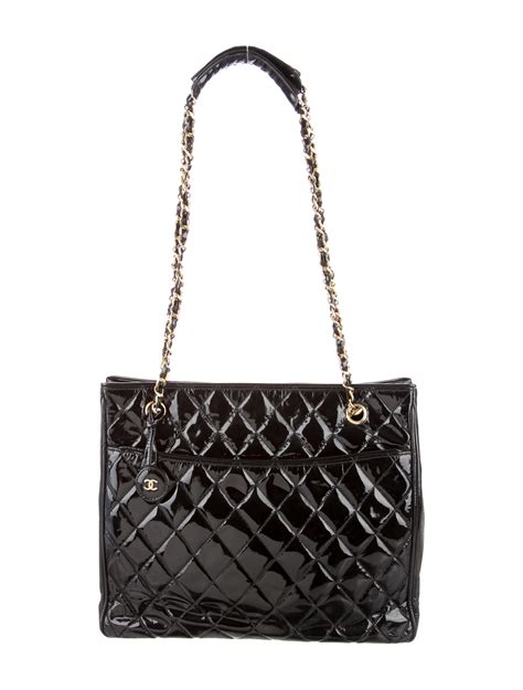 chanel vintage black glazed small shoulder bag